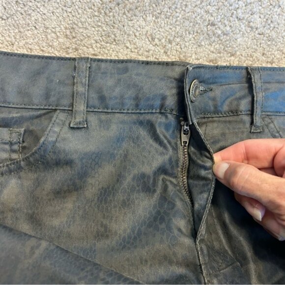 Zara Z1975 Snakeskin Printed Denim Jeans Pants Waxed Finish Sz 6 38 - Picture 6 of 15